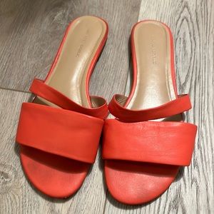 Super comfortable sandals, 100% leather